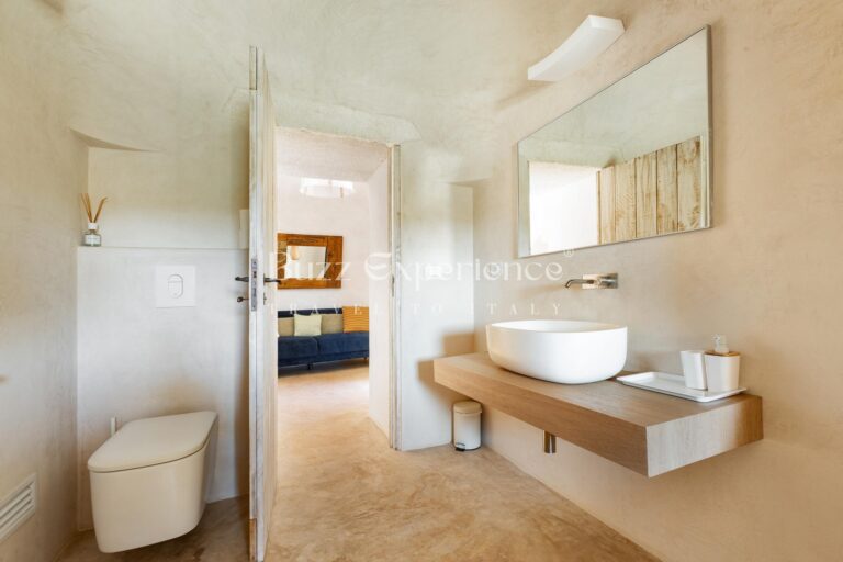 Buzz_Experience-Trulli_Panorama-Ostuni_104