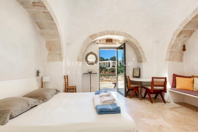 Buzz_Experience-Trulli_Panorama-Ostuni_108