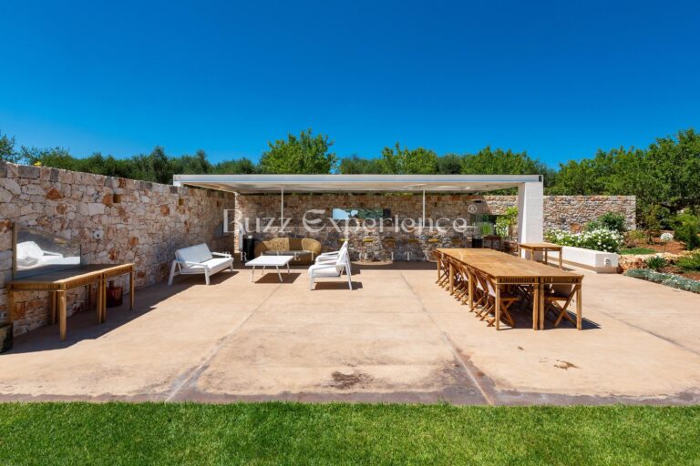 Buzz_Experience-Trulli_Panorama-Ostuni_113