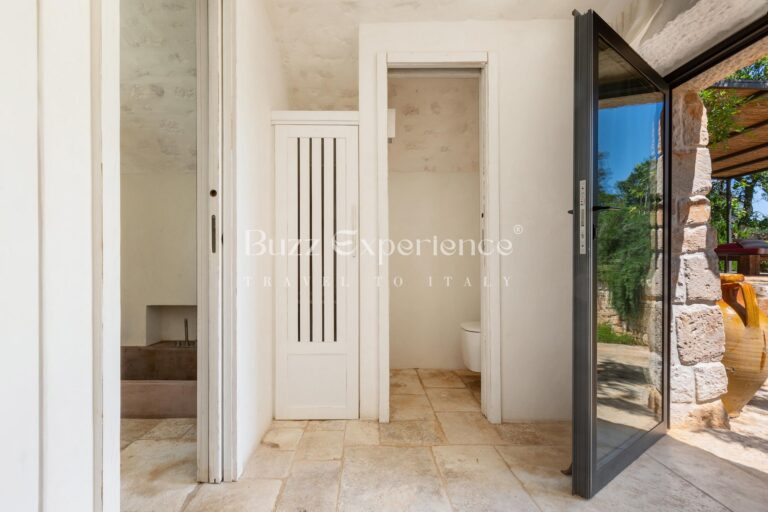 Buzz_Experience-Trulli_Panorama-Ostuni_135