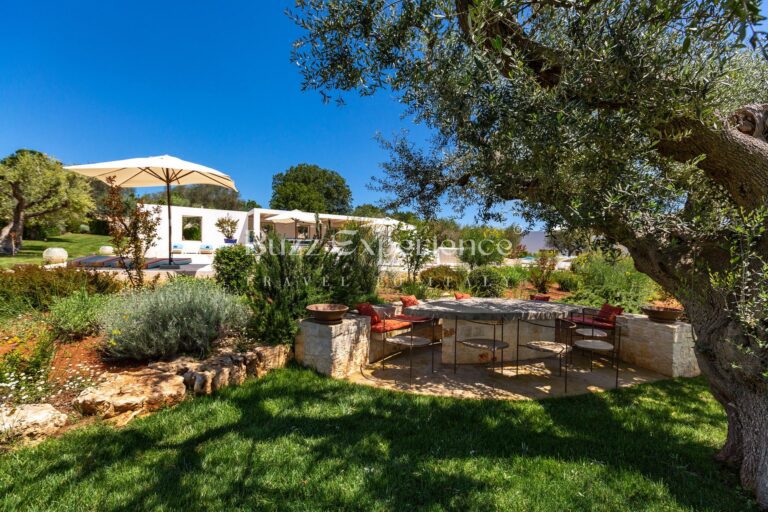 Buzz_Experience-Trulli_Panorama-Ostuni_141