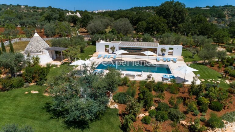 Buzz_Experience-Trulli_Panorama-Ostuni_143