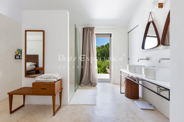 Buzz_Experience-Trulli_Panorama-Ostuni_54