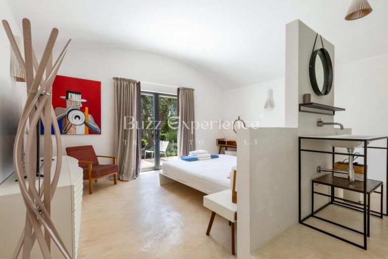 Buzz_Experience-Trulli_Panorama-Ostuni_61