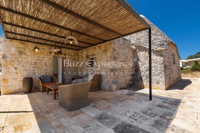 Buzz_Experience-Trulli_Panorama-Ostuni_80