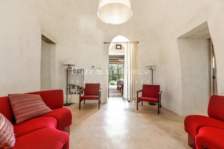 Buzz_Experience-Trulli_Panorama-Ostuni_81