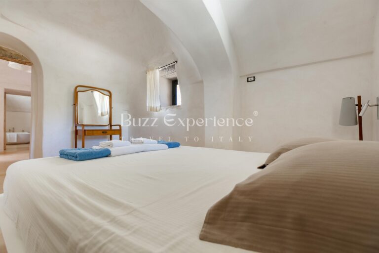 Buzz_Experience-Trulli_Panorama-Ostuni_86